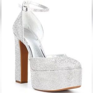 Gianni Bini Devi Two Rhinestone Platform Closed Dress Heels Size 10